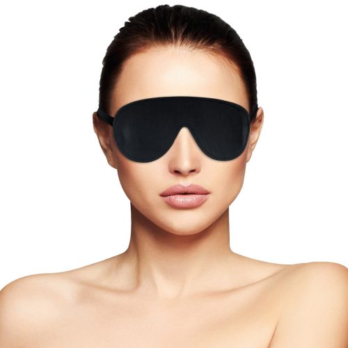 SÖTÉTSÉG – MAGAS MINŐSÉGŰ FEKETE MASZK