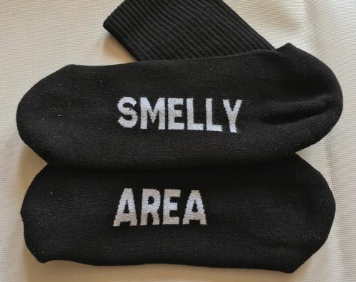 Smelly Area – elegáns fekete zokni prémium kényelemben