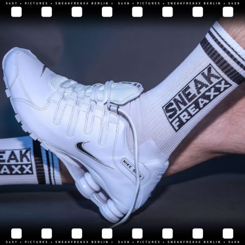 FUCK ME Socks - érzéki fehér-fekete zoknik