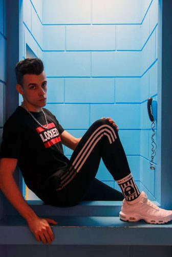 Zárható WHITE Sk8erboy zokni – stílusos és kényelmes