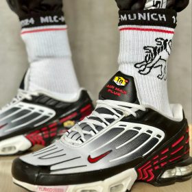 MLC Munich 1974 – stílusos fehér zoknik